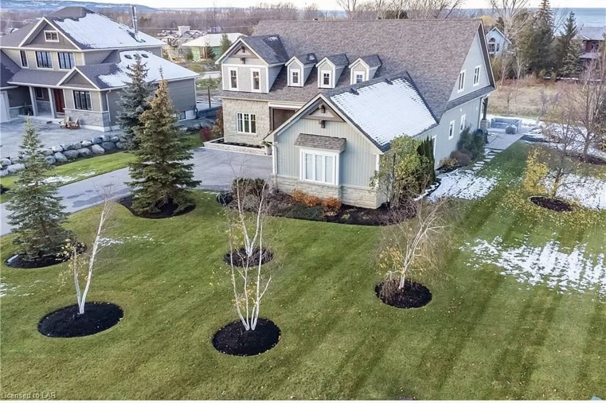 103 Barton Blvd - Photo 3 of 31