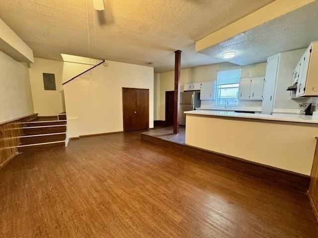 920 North Leverett Avenue #829 - Photo 5 of 16