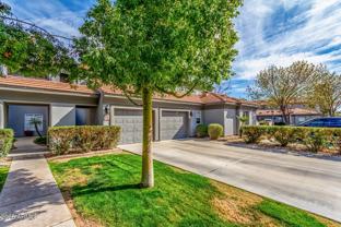 7401 W Arrowhead Clubhouse Dr #2079 - Photo 1 of 1