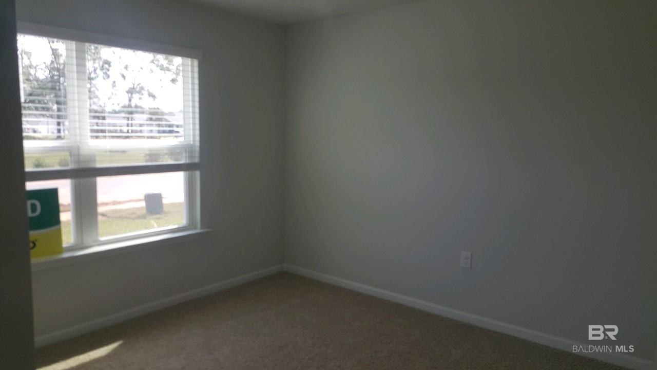 10958 War Emblem Ave - Photo 4 of 18