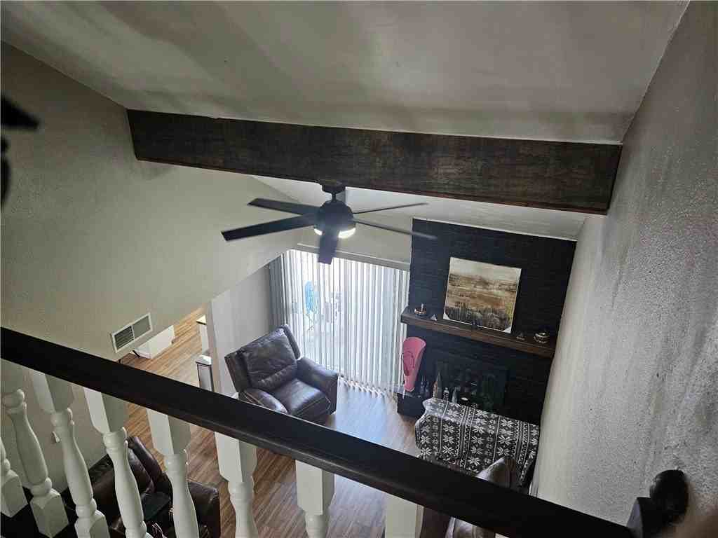 4052 Ogrady Dr - Photo 4 of 16