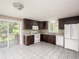 90-A Loxwood St - Photo 1 of 1