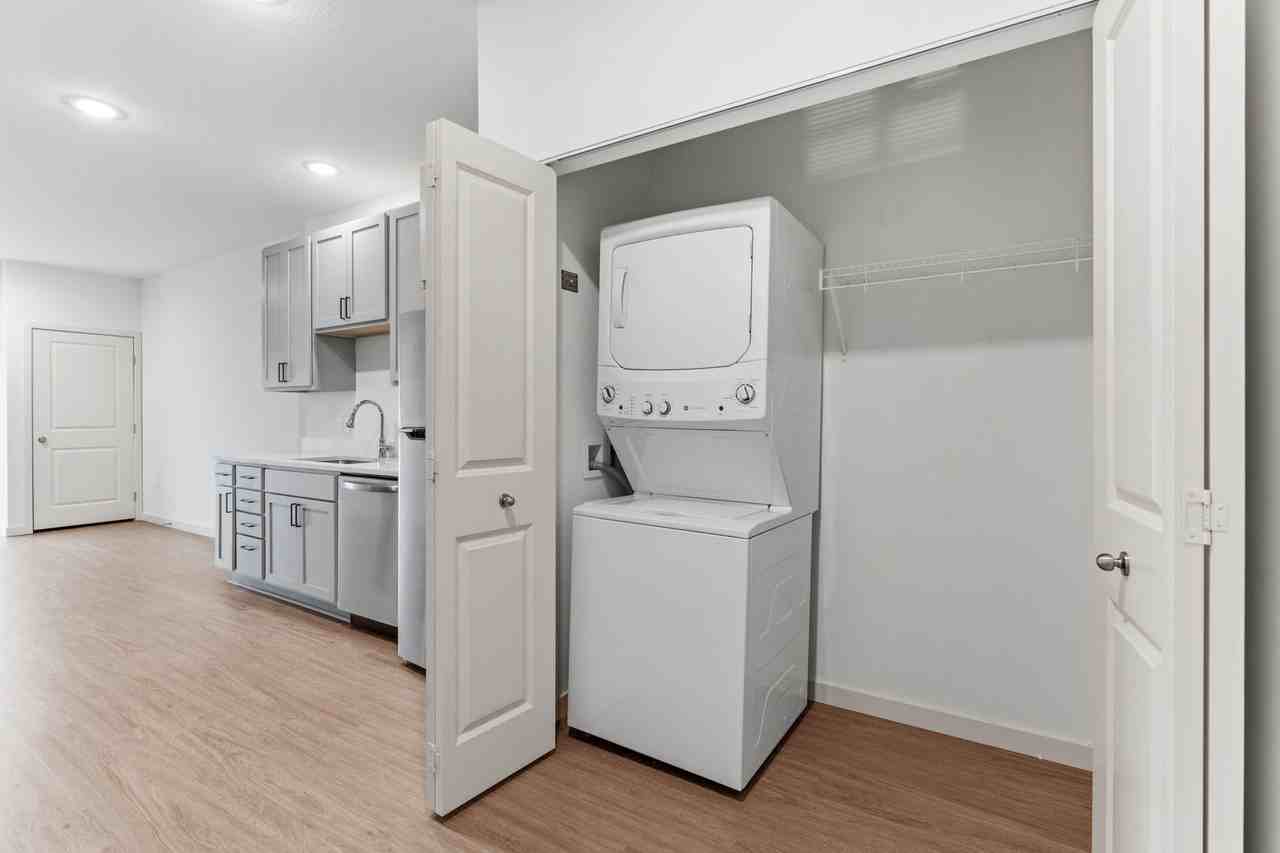 The Lucy Apartments | St. Paul - Photo 6 of 31