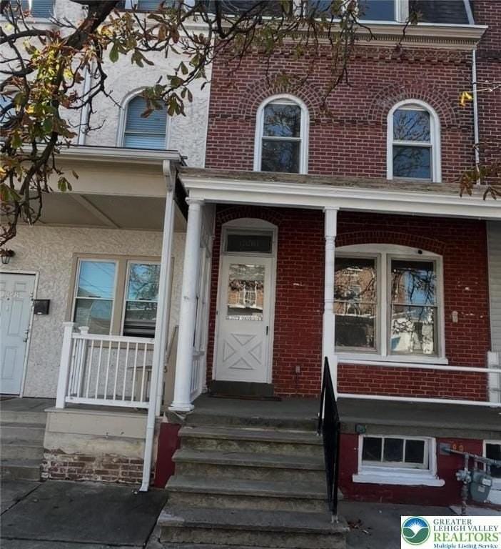 1330 Chew St - Photo 2 of 8