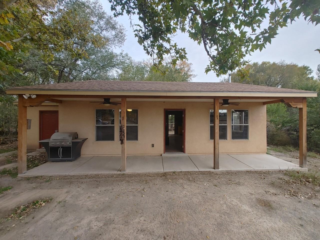 170 El Cerro Loop - Photo 2 of 10