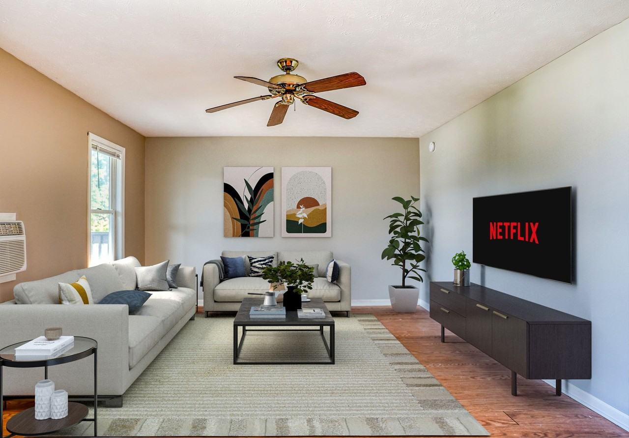 Railhouse Apartments - Photo 2 of 8