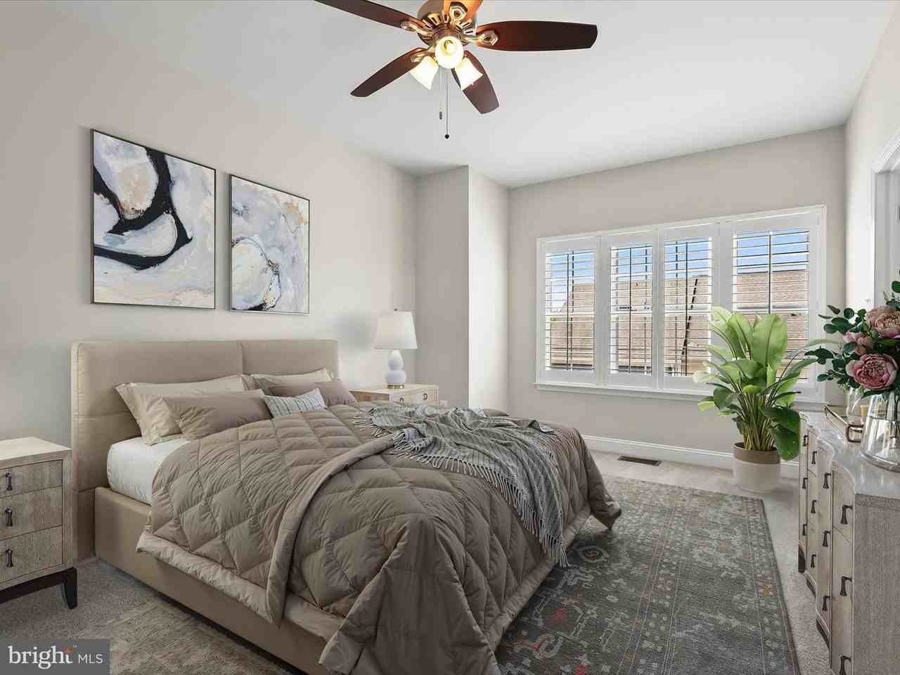 5803 Lois Ln - Photo 5 of 50