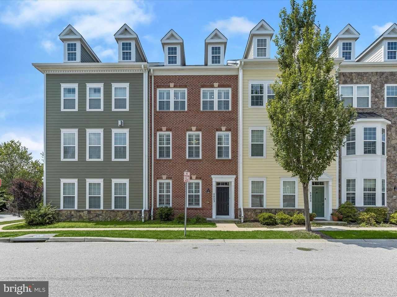 5803 Lois Ln - Photo 7 of 50