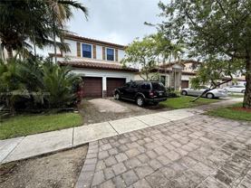 698 Se 34th Ter - Photo 1 of 1