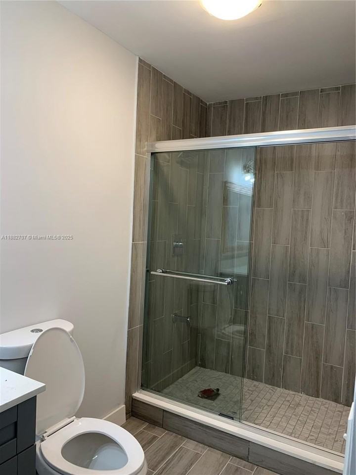 3298 West 70th Street #101 - Photo 6 of 10