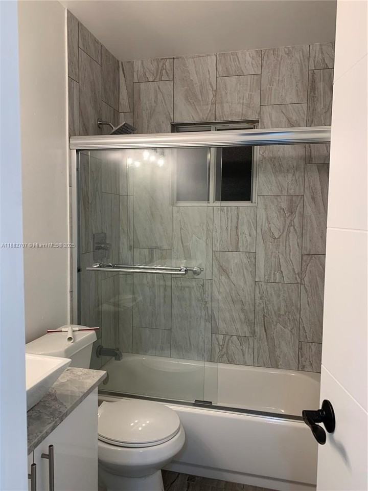 3298 West 70th Street #101 - Photo 7 of 10