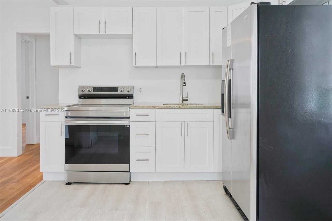 3770 Sw 27th St #3772 - Photo 5 of 15