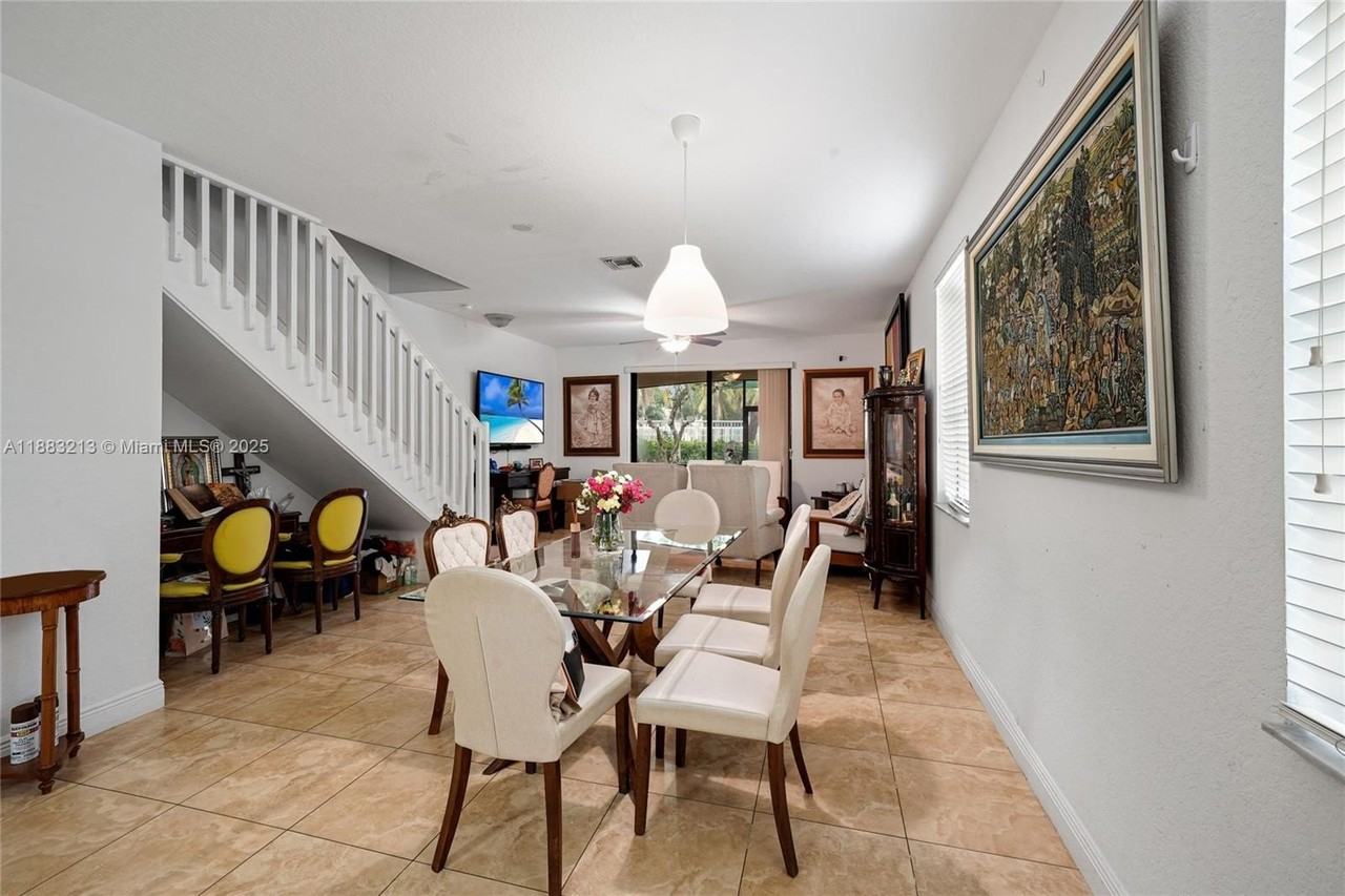 4101 Forest Drive - Photo 3 of 29