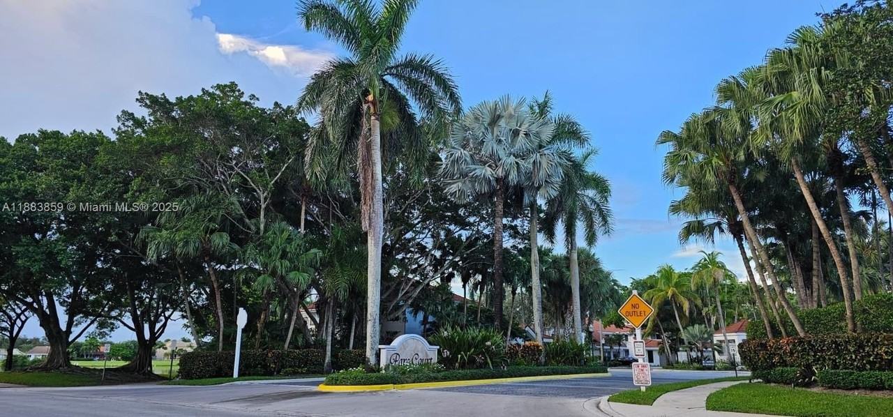 9220 Nw 9th Pl #1 - Photo 5 of 50