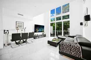 455 Ne 39th St #205 - Photo 1 of 1