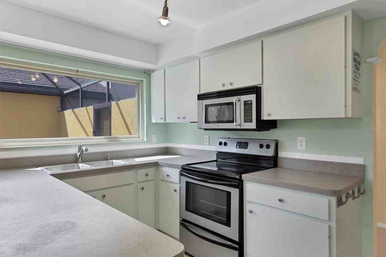 3638 Glen Oaks Manor Dr - Photo 7 of 43