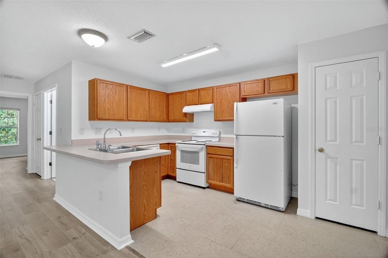 525 Paulling Dr - Photo 6 of 17