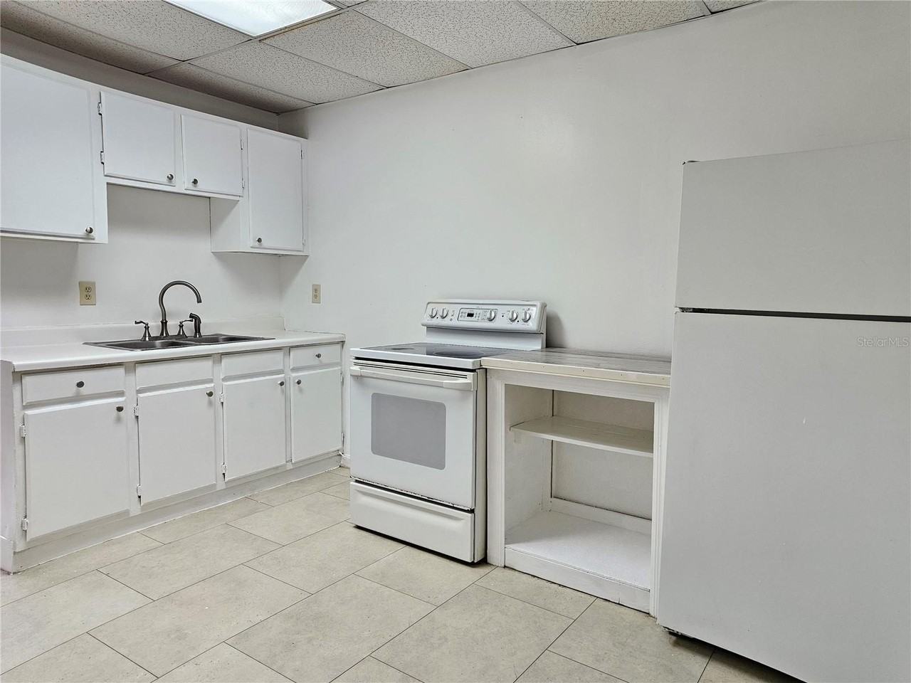 1206 S Wabash Ave - Photo 7 of 22