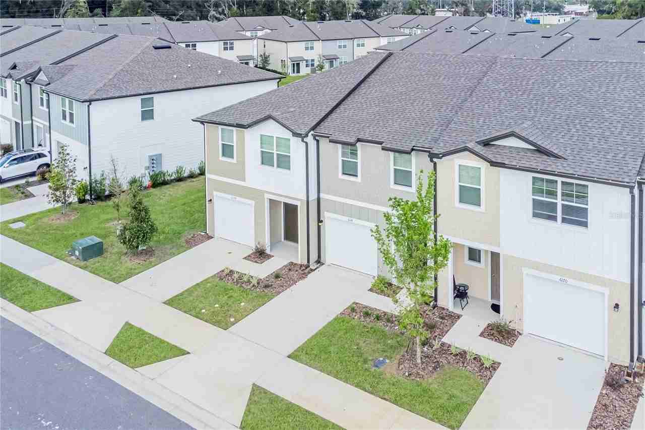 6174 Daerr Ridge St - Photo 4 of 41