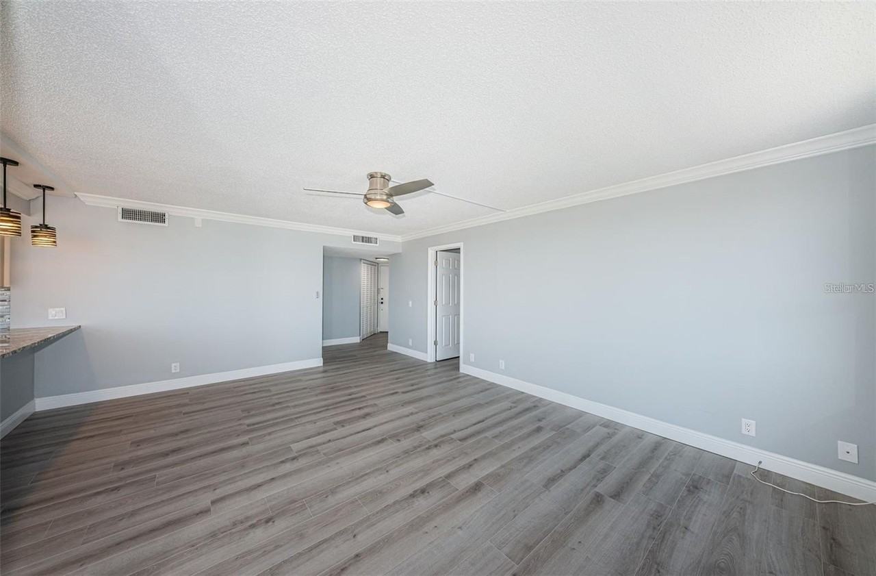 6279 Sun Blvd #604 - Photo 6 of 19