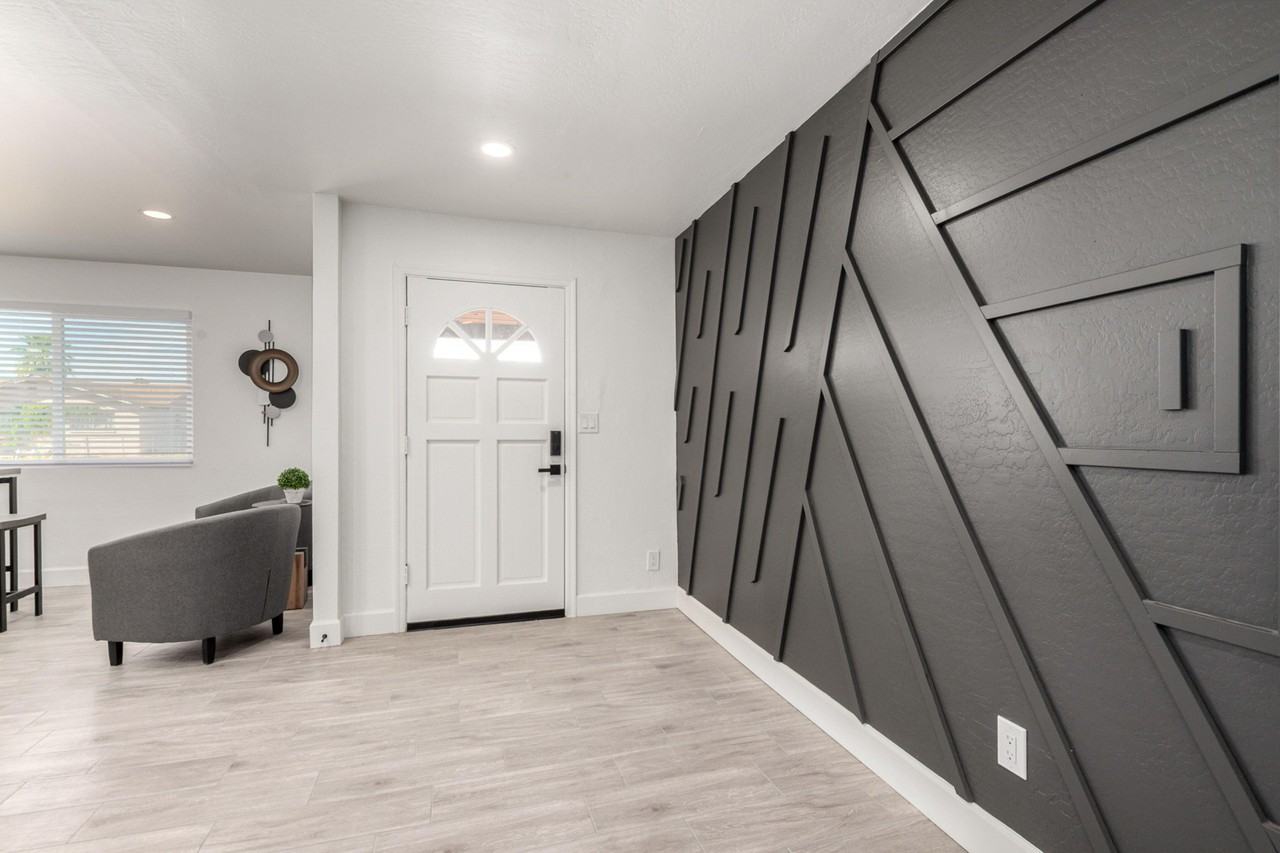 W 11th Dr - Photo 5 of 14