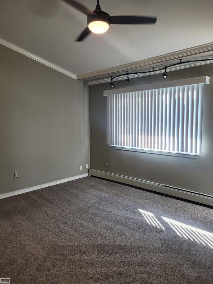 17431 East 14 Mile Road - Photo 3 of 11