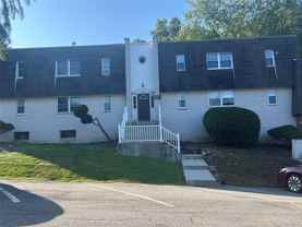 21 Crescent Dr #82 - Photo 1 of 1