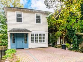 204 Parkview Ave - Photo 1 of 1