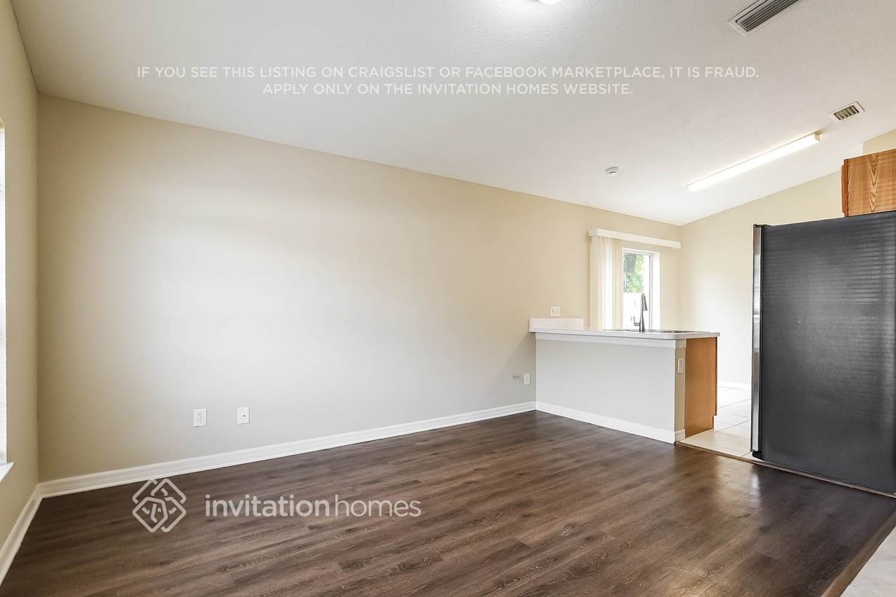 123 Oak Grove Road - Photo 6 of 17