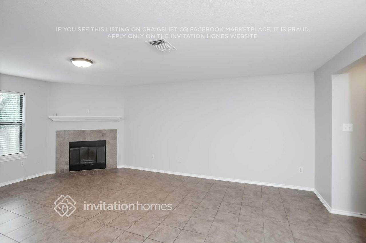 826 Trilby - Photo 2 of 20