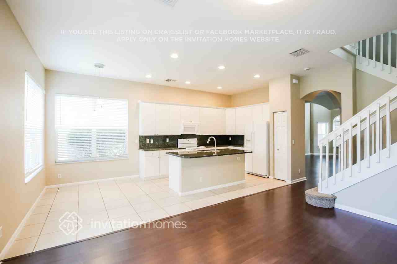 1145 E Magnolia Cir - Photo 6 of 18