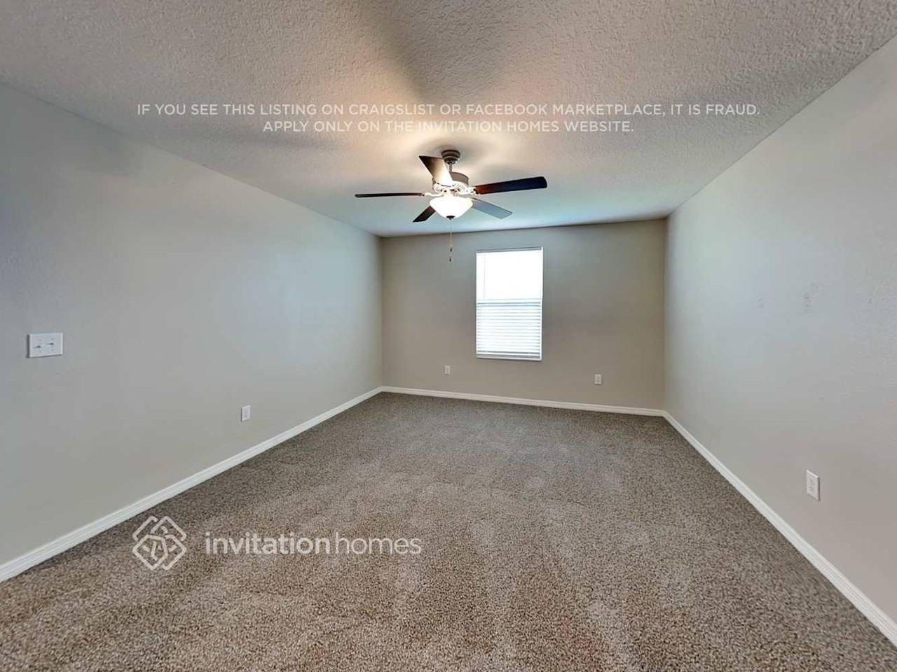 3711 86th St E - Photo 4 of 27