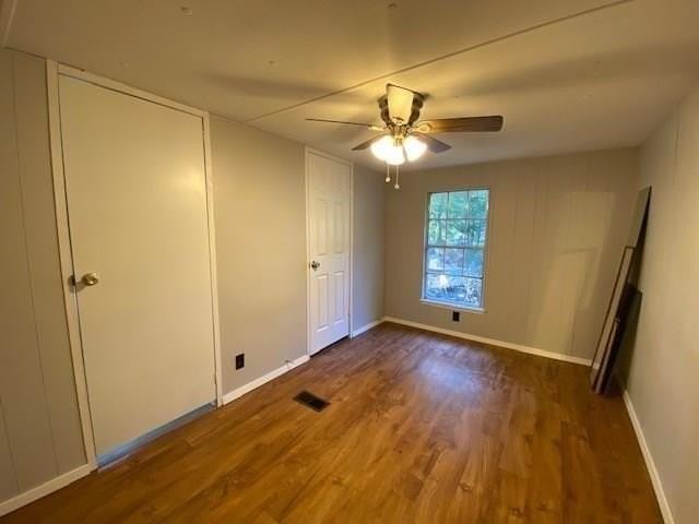 1058 E Owings St - Photo 5 of 9