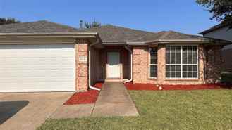 913 Austin Ln - Photo 1 of 1