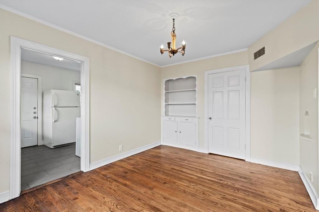 5927 Lewis St - Photo 6 of 19