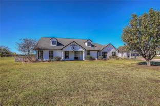 143 Rs County Road 1412 - Photo 1 of 1