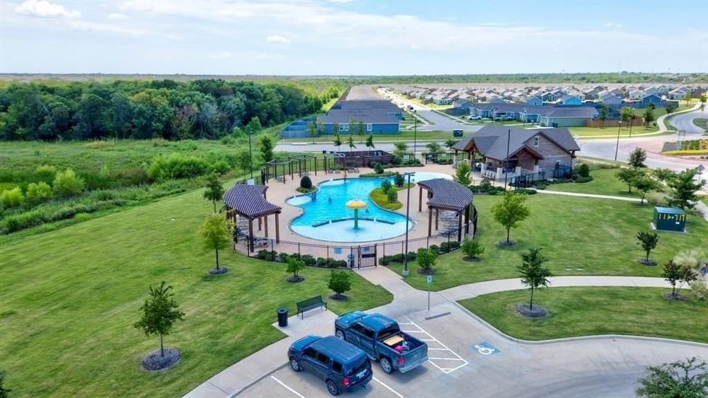 1623 Daunton Dr - Photo 2 of 30