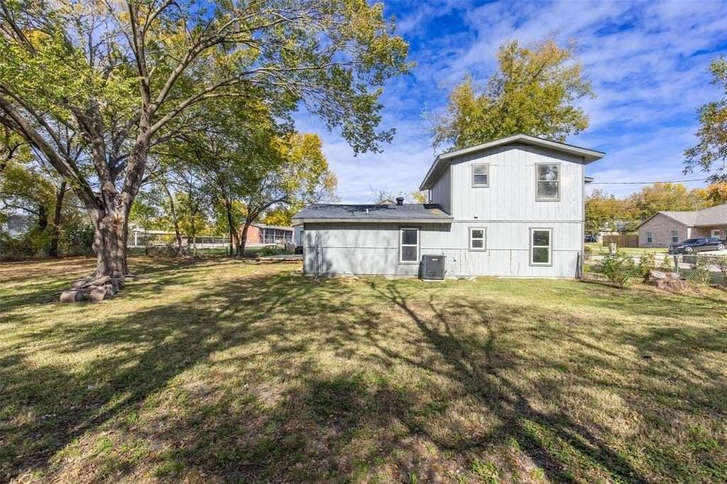 800 Edgar St - Photo 4 of 21