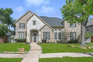 featured image of 8105 Hazeltine Dr