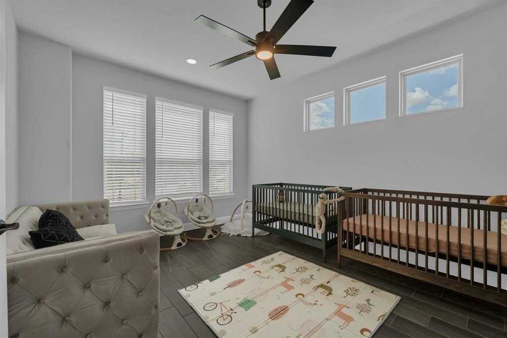 3141 Golden Sunset Ct - Photo 7 of 40