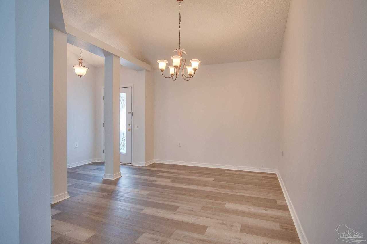 2029 Shadow Lake Dr - Photo 7 of 27