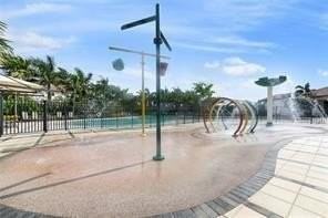 3909 Nw 82nd Dr - Photo 7 of 10