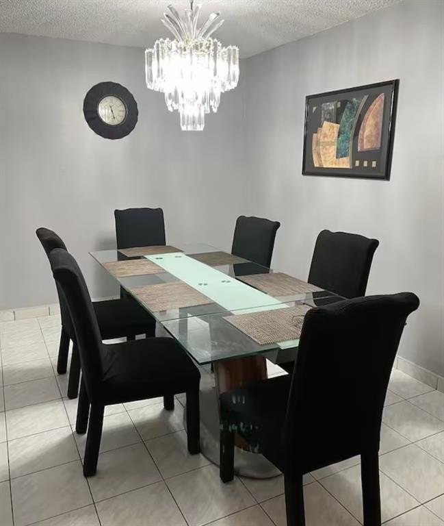 6931 Sw 6th St - Photo 2 of 10