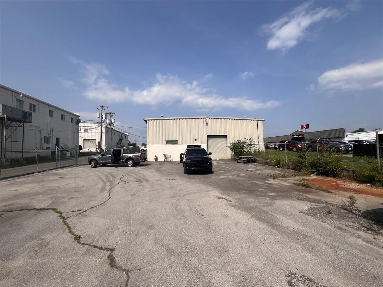 2522 Scottsville Rd - Photo 2 of 7