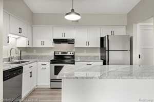 featured image of 331 Pinewood Cir