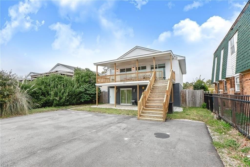 3811 Pretty Lake Ave #A - Photo 2 of 46