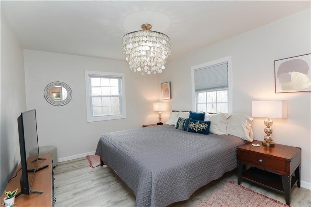 3811 Pretty Lake Ave #A - Photo 6 of 46