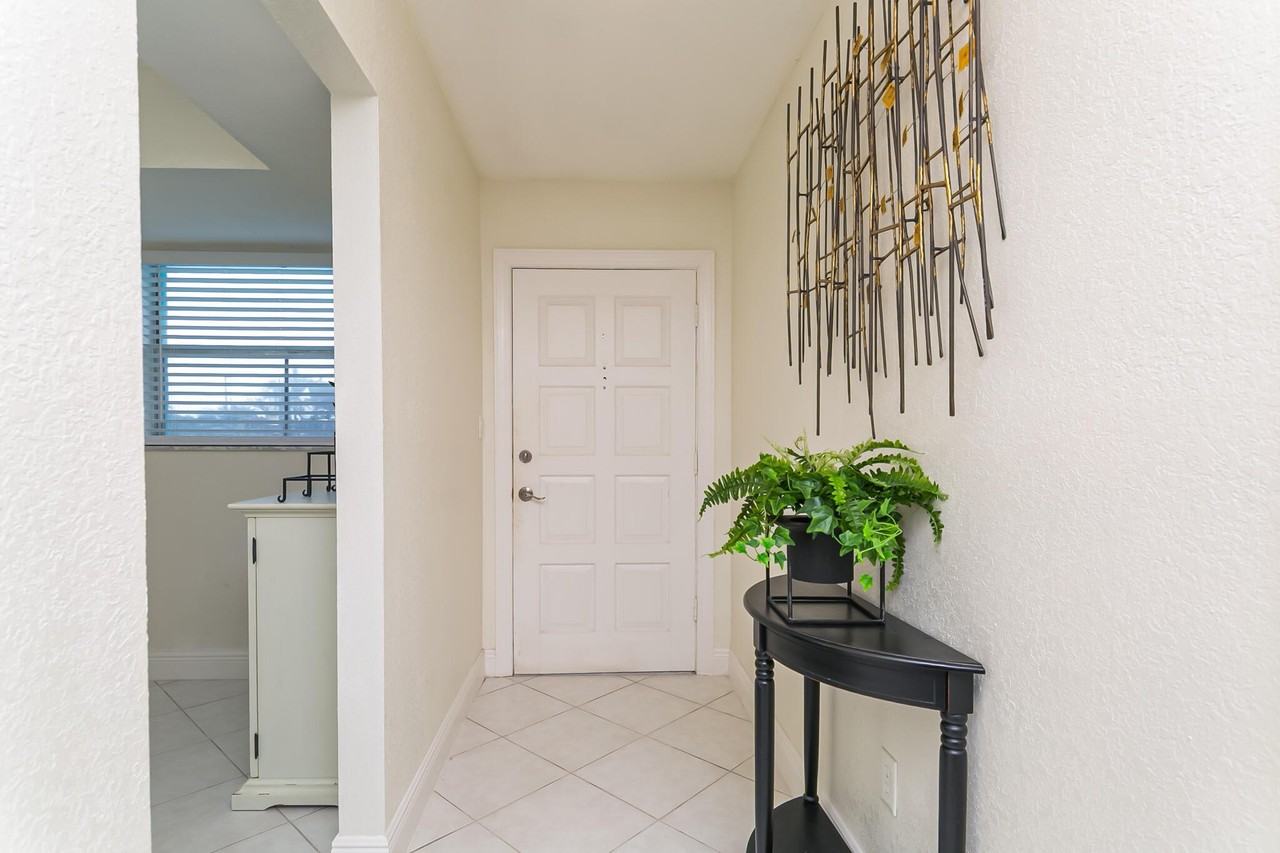 1225 Carlton Ct #205 - Photo 6 of 20