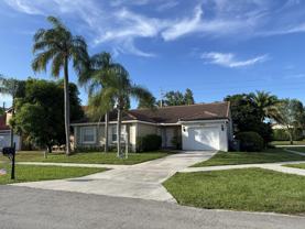 18750 Caspian Cir - Photo 1 of 1