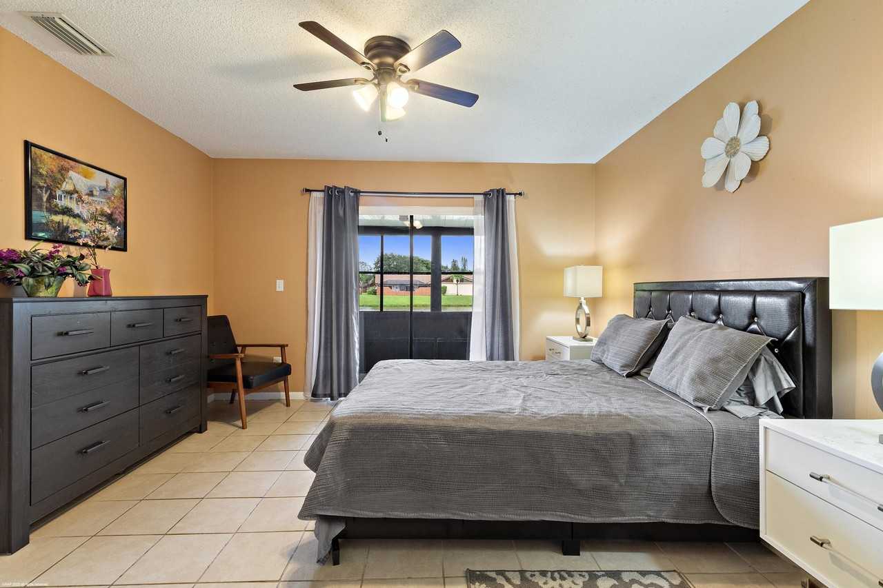 1315 Summit Run Cir - Photo 7 of 22